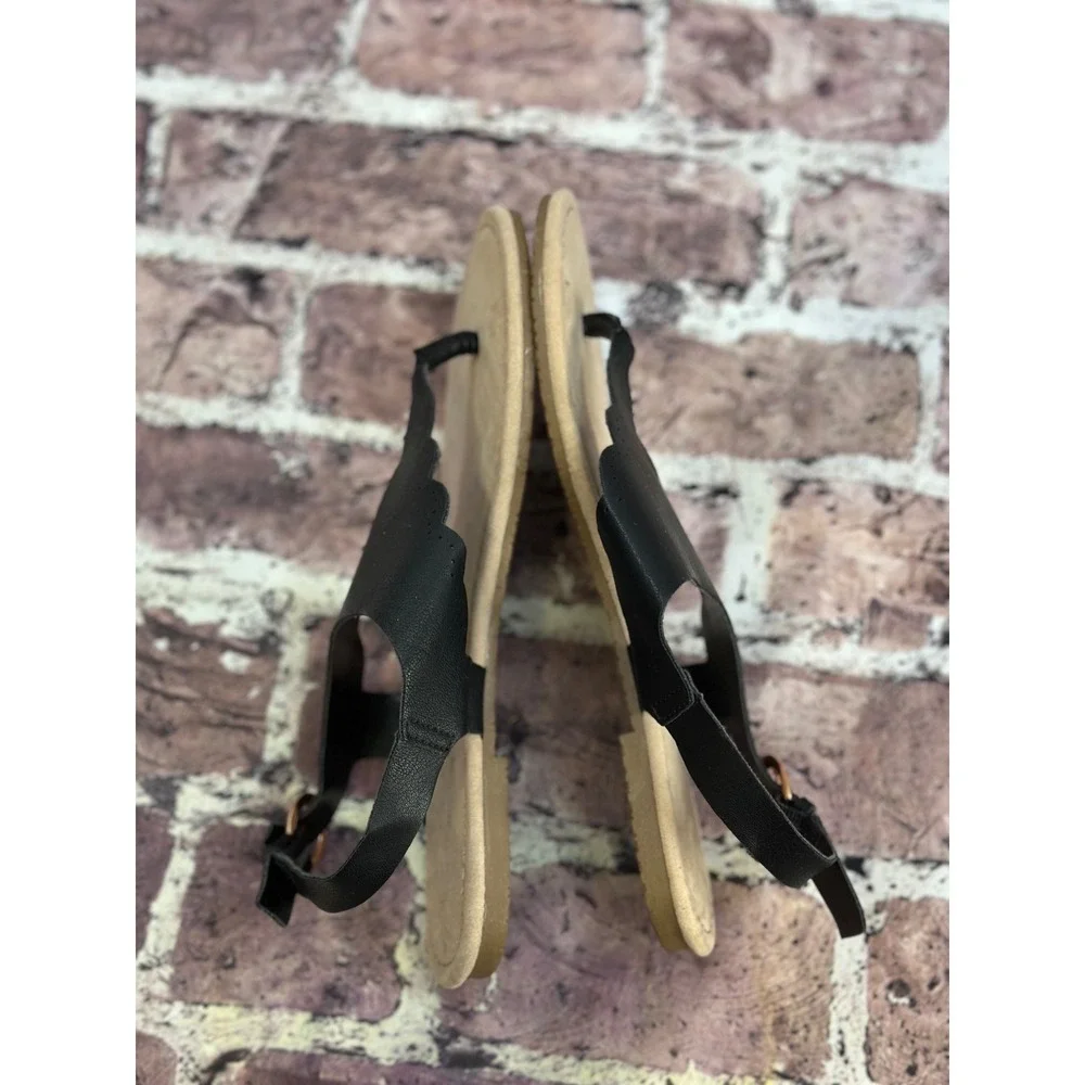 LC Lauren Conrad Camille Black Scalloped Thong Slingback Sandals Women's M 7/8